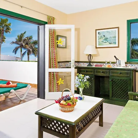 With Pool View, Next To The Castillo Beach, *